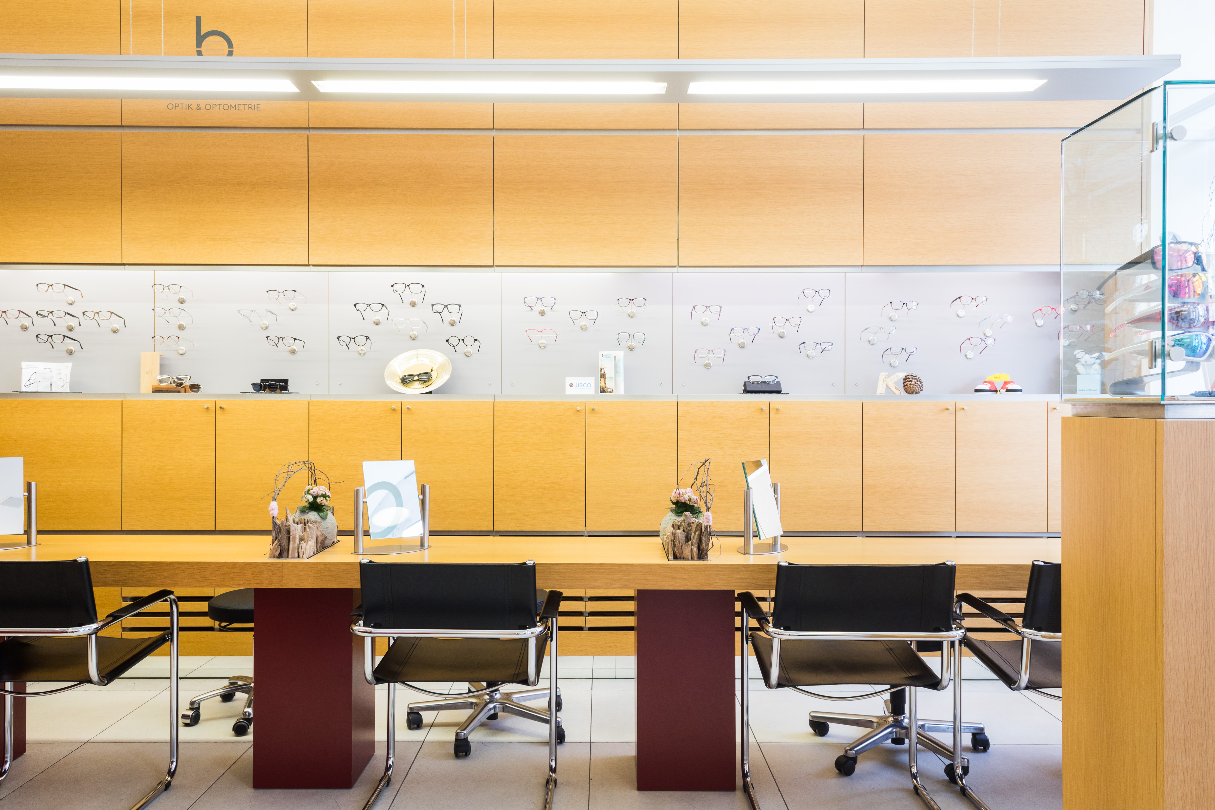 Bischof Optik AG Optiker Wil Brillen Schweiz Dynoptic