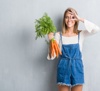 Karotten sind gut für die Gesundheit unserer Augen. Doch ist dem so? Lesen Sie im Blog, wie viel Wahrheit tatsächlich hinter dem Volksglauben steckt.